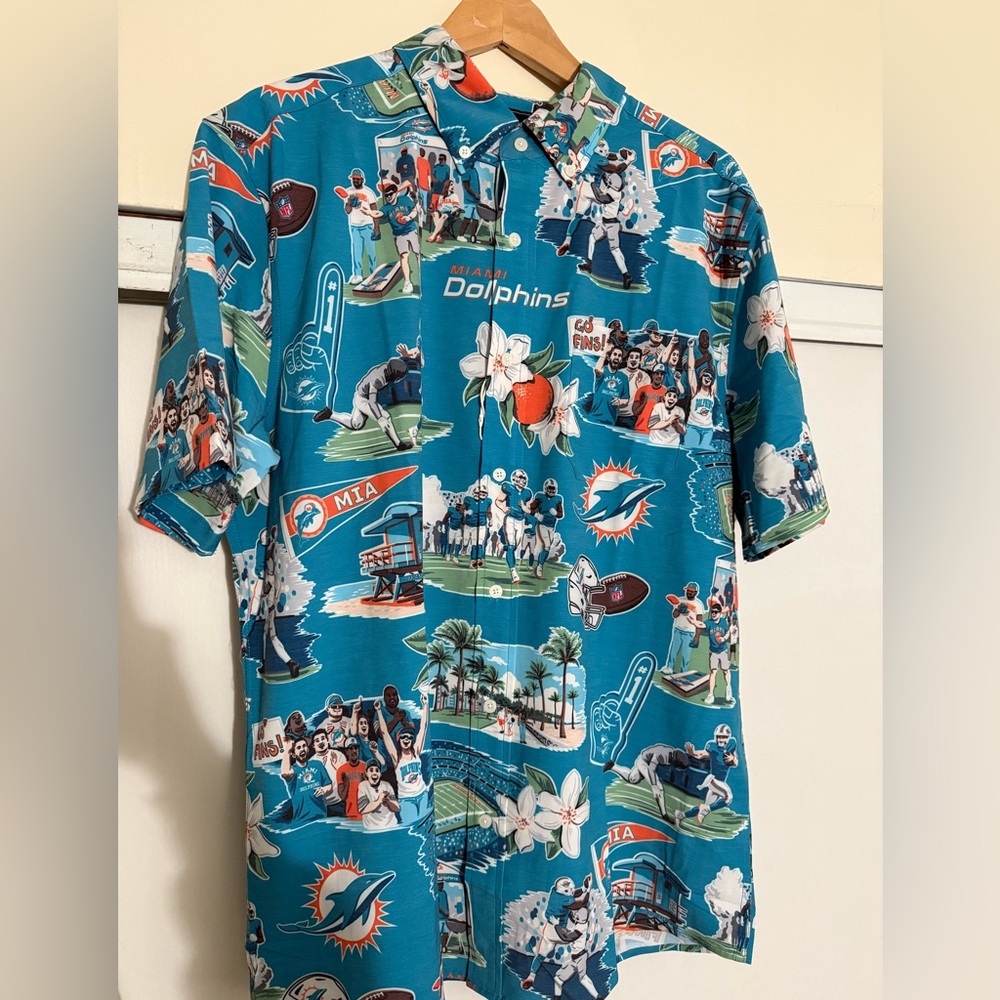 Miami Dolphins Graphic Men's Shirt